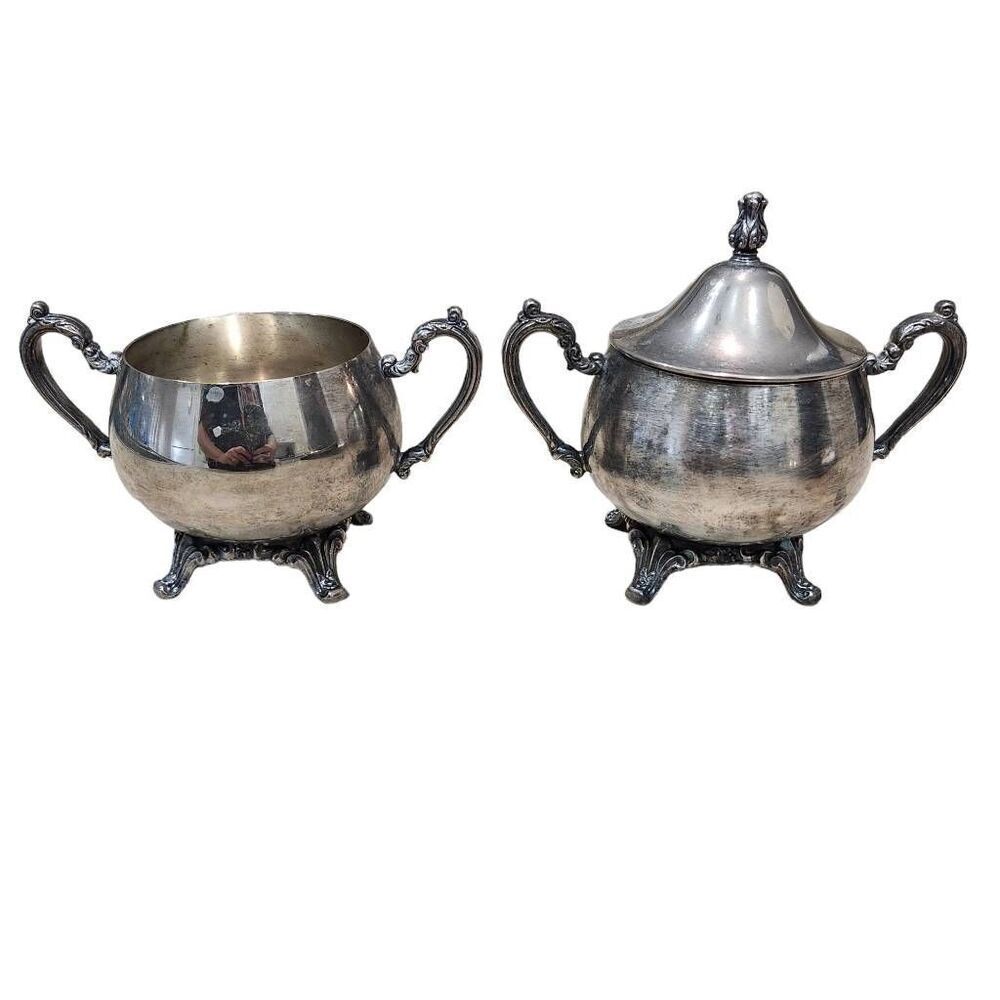 Antique Oneida USA Silver sugar bowl with lid and extra bowl